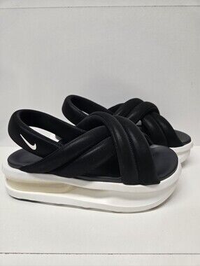 Nike Women AIR MAX ISLA SANDAL - Black Sail